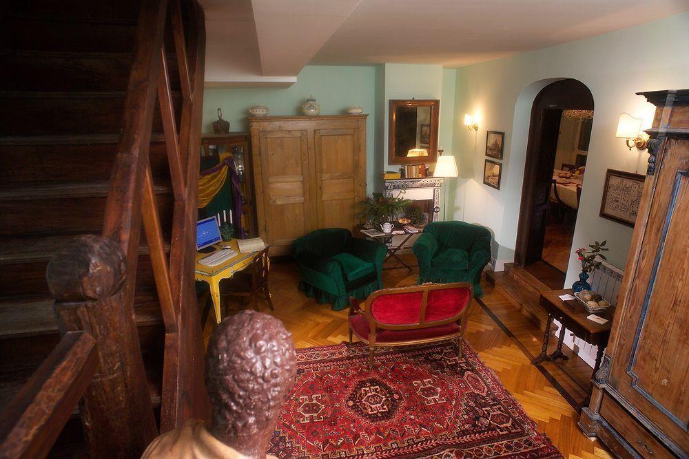 Guest House Arco Dei Tolomei Рим Екстериор снимка