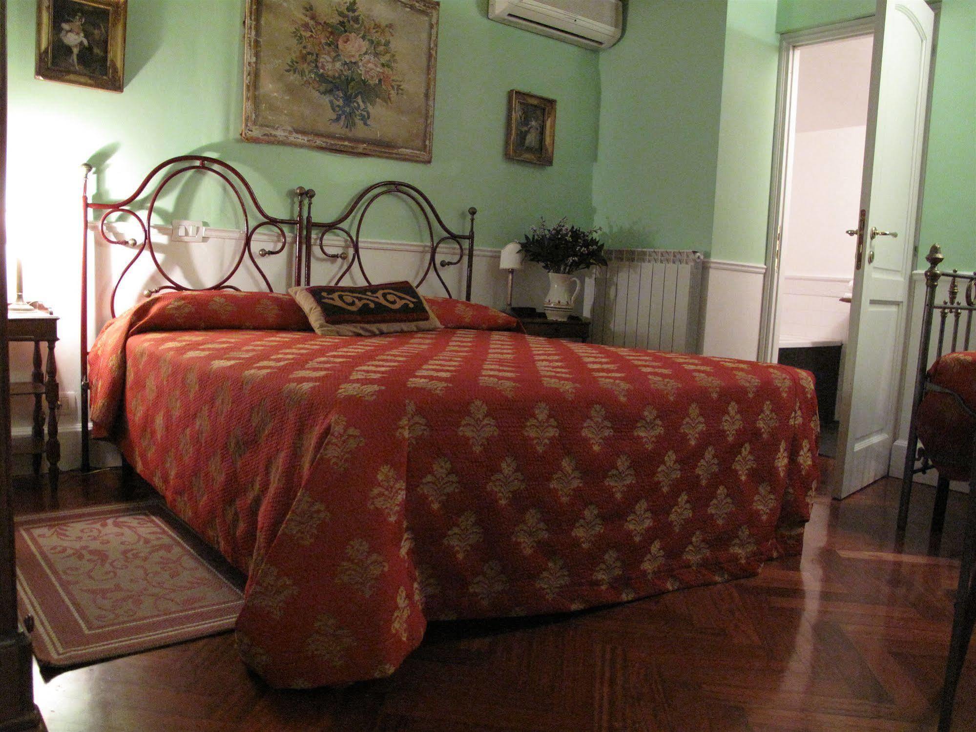 Guest House Arco Dei Tolomei Рим Екстериор снимка
